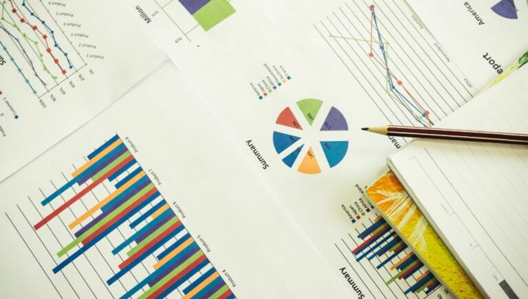 Simplify Complex Data Charts with Clarity and Insight (Tips)